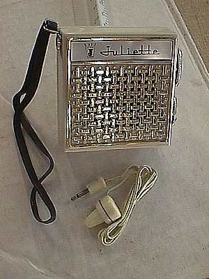 Juliette TR 71 7 Transistor Radio e.JPG (58129 bytes)