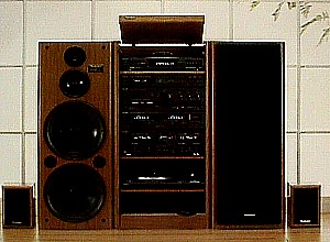 Technics SC-S3210 Hi-Fi Component System.JPG (27242 bytes)